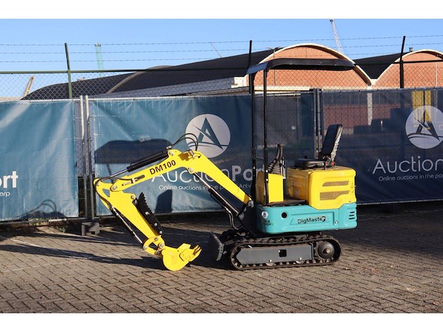 Minigraver digmaster dm100 benzine 13.5pk 2025 nieuw - afbeelding 1 van  1