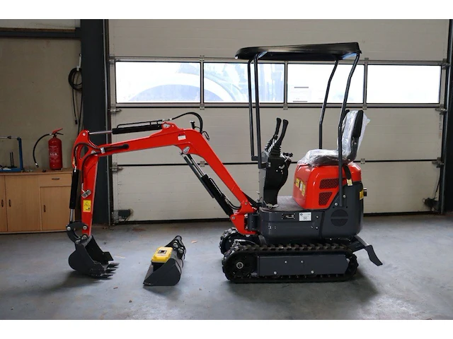 Minigraver e10 diesel 7kw 2026 nieuw - afbeelding 1 van  1