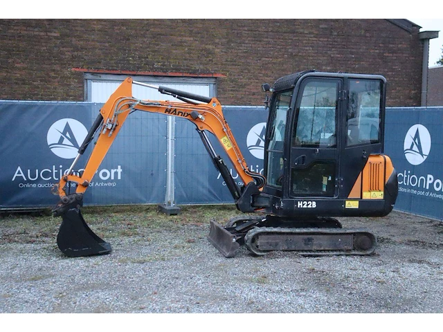 Minigraver hanix h22b diesel 12.5kw 2012 - afbeelding 1 van  1