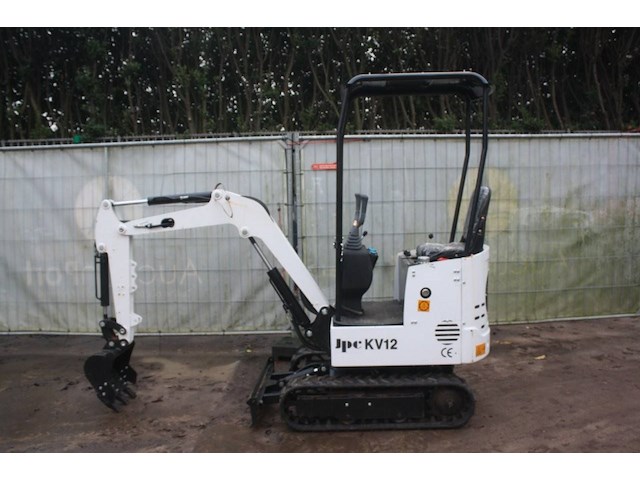 Minigraver jpc kv12 diesel 12pk 2025 demo - afbeelding 1 van  1