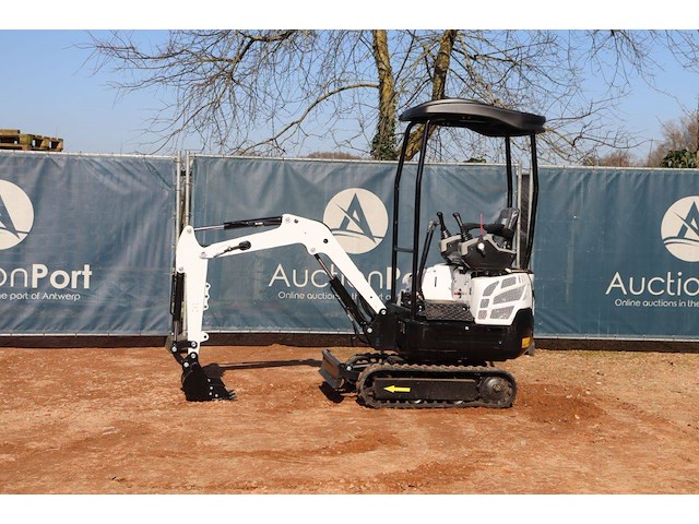 Minigraver jpc kv15 diesel 12pk 2025 nieuw - afbeelding 1 van  1