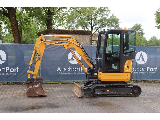 Minigraver kato 27-v4 diesel 13.6kw - afbeelding 1 van  1