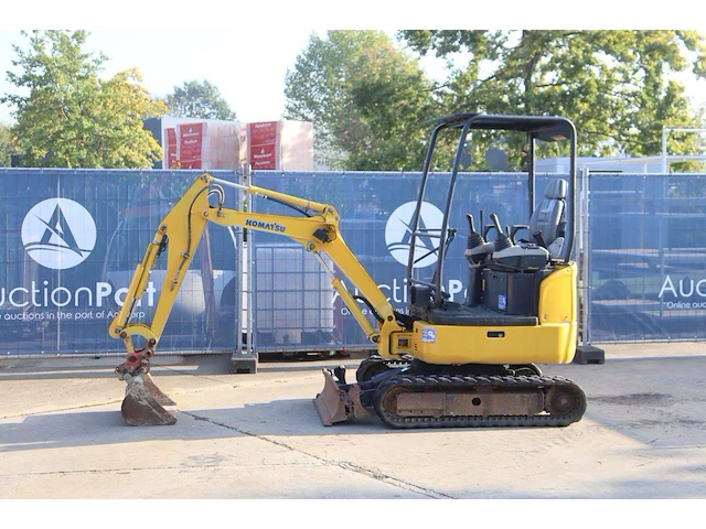 Minigraver komatsu pc14r-3hs diesel 11.8kw 2021 - afbeelding 1 van  1