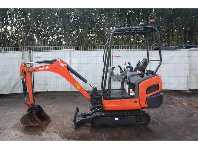 Minigraver kubota kx015-4 diesel 9.6kw 2014 - afbeelding 1 van  1
