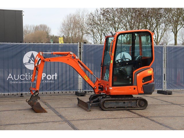 Minigraver kubota kx016-4 diesel 9.6kw 2017 - afbeelding 1 van  1