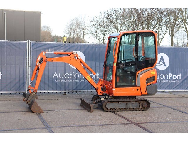Minigraver kubota kx016-4 diesel 9.6kw 2017 - afbeelding 1 van  1