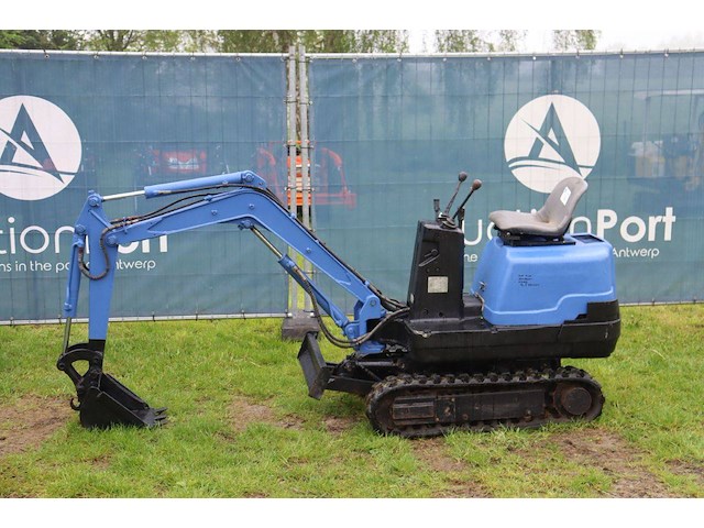 Minigraver mitsubishi me085 diesel - afbeelding 1 van  1