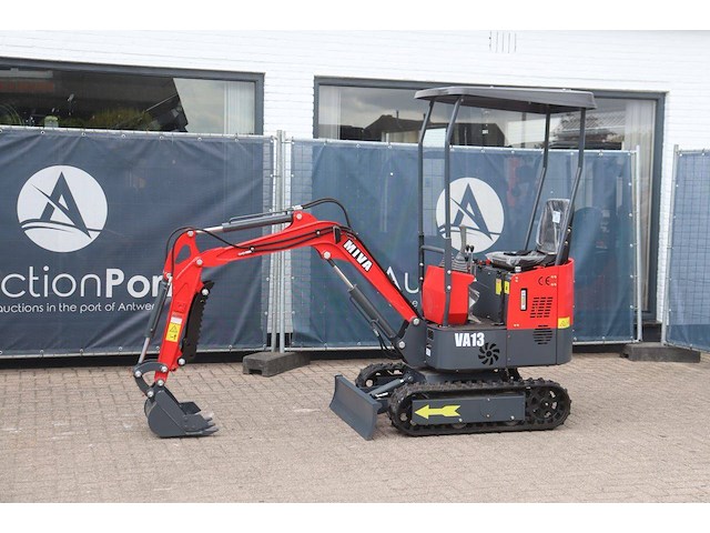 Minigraver miva va13 benzine 13.5pk 2026 nieuw - afbeelding 1 van  1