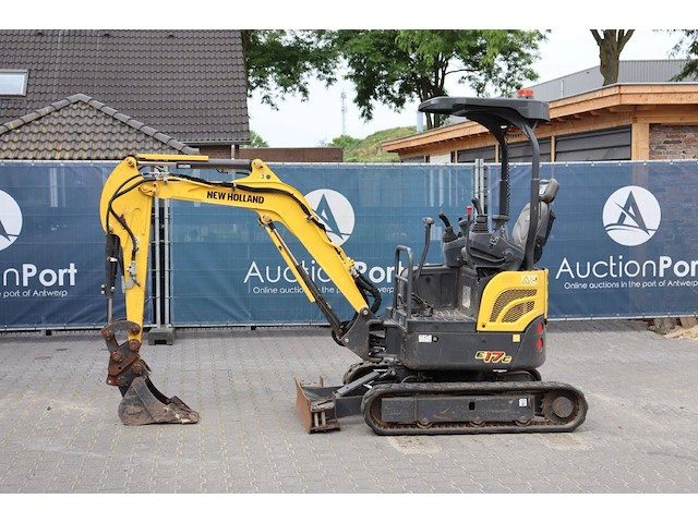 Minigraver new holland e17c diesel 12kw 2021 - afbeelding 1 van  1