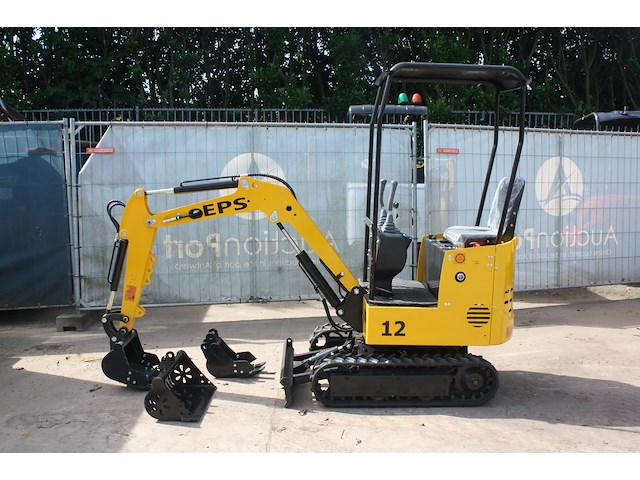Minigraver nuoman eps nm-e12 diesel 7kw demo - afbeelding 1 van  1