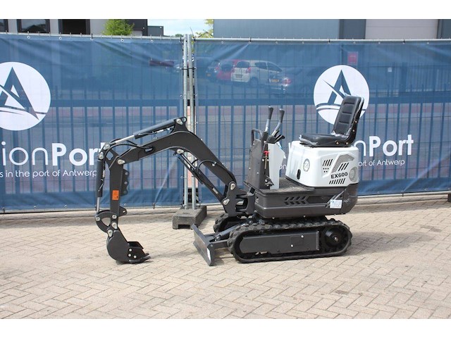 Minigraver nuoman ex600 benzine 9pk 2026 nieuw - afbeelding 1 van  1