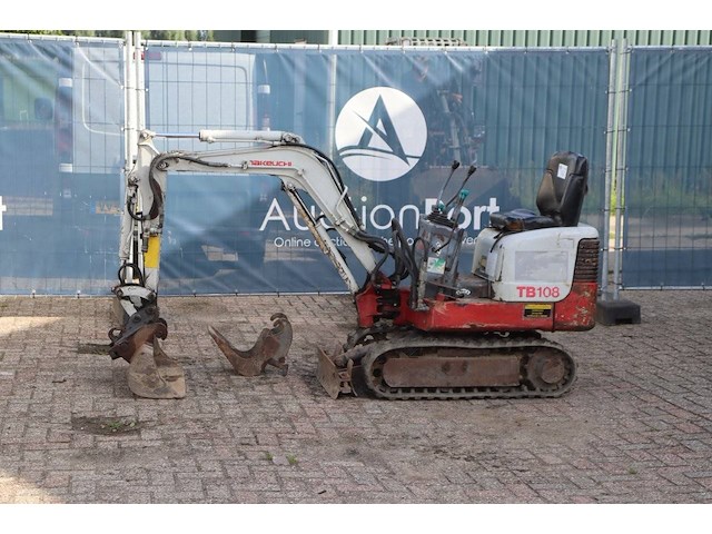 Minigraver takeuchi tb108 diesel 2006 - afbeelding 1 van  1