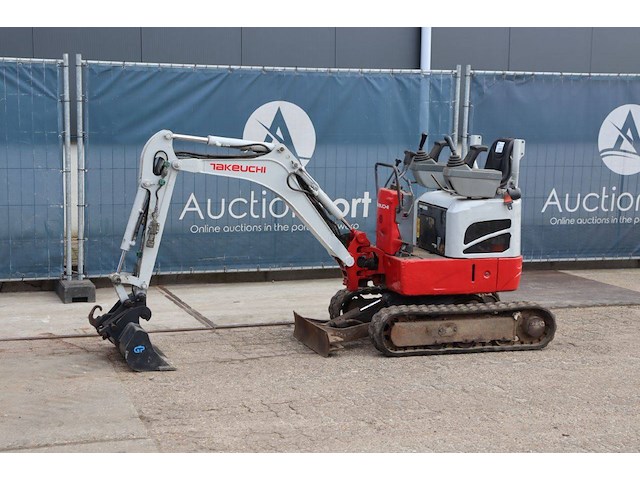 Minigraver takeuchi tb210r diesel 2016 - afbeelding 1 van  1