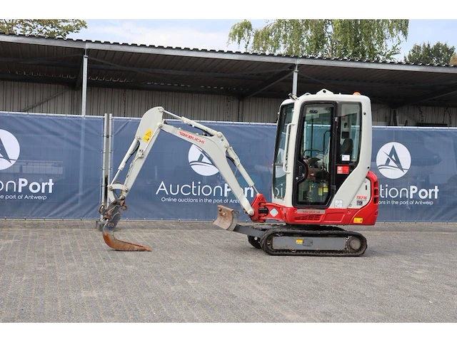 Minigraver takeuchi tb216 diesel 11.5kw 2021 - afbeelding 1 van  1