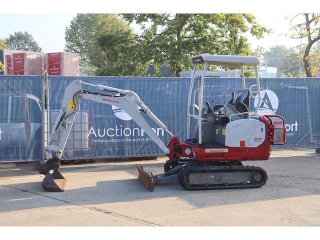 Minigraver takeuchi tb216 hybride 11.5kw 2021 - afbeelding 1 van  1