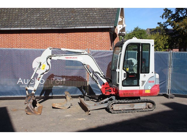 Minigraver takeuchi tb219 diesel 12kw 2014 - afbeelding 1 van  1