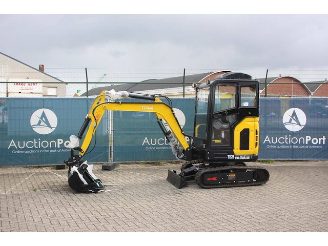Minigraver titan te25 diesel 2025 nieuw - afbeelding 1 van  1