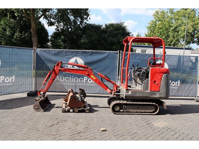 Minigraver volvo ec15d diesel 12kw 2017 - afbeelding 1 van  1
