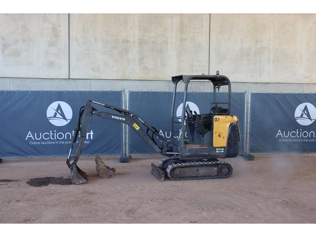 Minigraver volvo ec15d diesel 12kw 2018 - afbeelding 1 van  1
