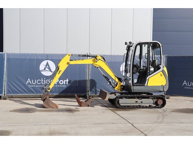 Minigraver wacker neuson e12-04 diesel 14kw 2018 - afbeelding 1 van  1