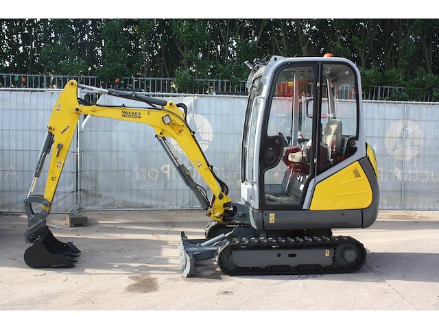 Minigraver wacker neuson et18 diesel 2012 - afbeelding 1 van  1