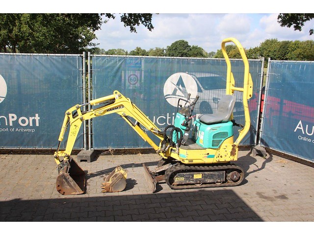 Minigraver yanmar sv08-1s 7.7kw 2011 - afbeelding 1 van  1
