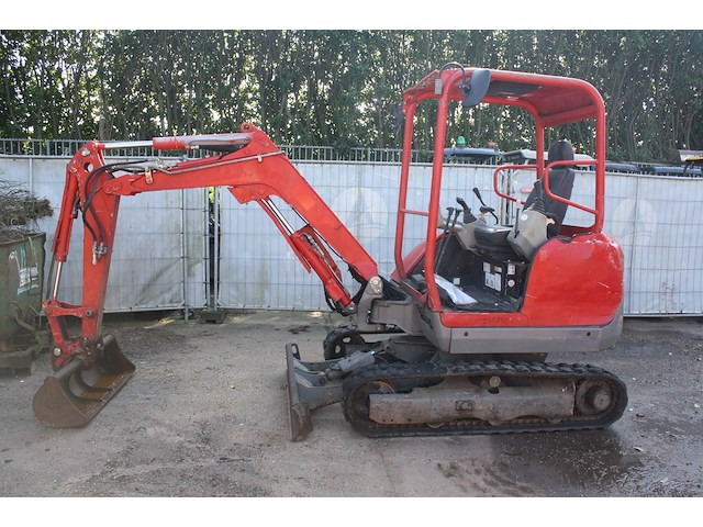 Minigraver yanmar sv26 diesel 2016 - afbeelding 1 van  1