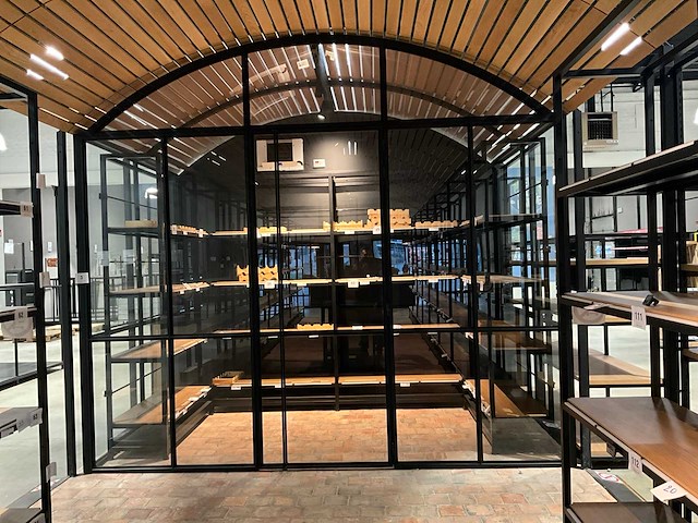 Minimal steel koelcel - afbeelding 1 van  13