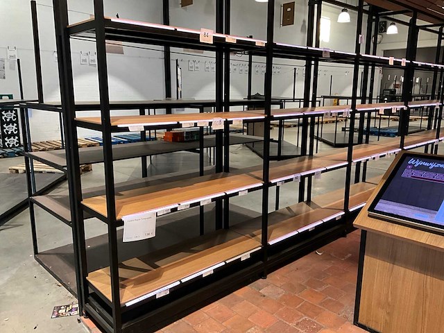 Minimal steel overkapping - afbeelding 2 van  8