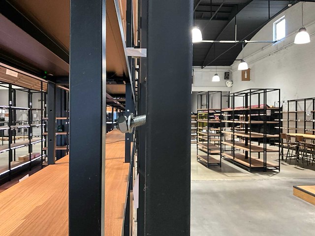 Minimal steel overkapping - afbeelding 7 van  8