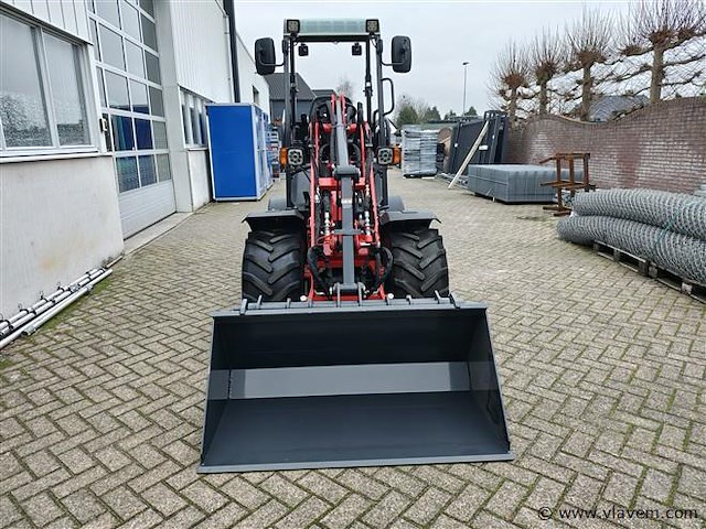 Minishovel - 2026 - pantherw25 advanced met kubota 4 cyl - afbeelding 35 van  37