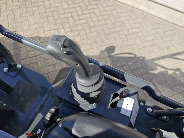 Minishovel - w25 advanced met kubota 4 cil en rexroth hydrauliek - afbeelding 13 van  41