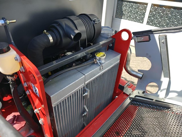 Minishovel - w25 advanced met kubota 4 cil en rexroth hydrauliek - afbeelding 26 van  41