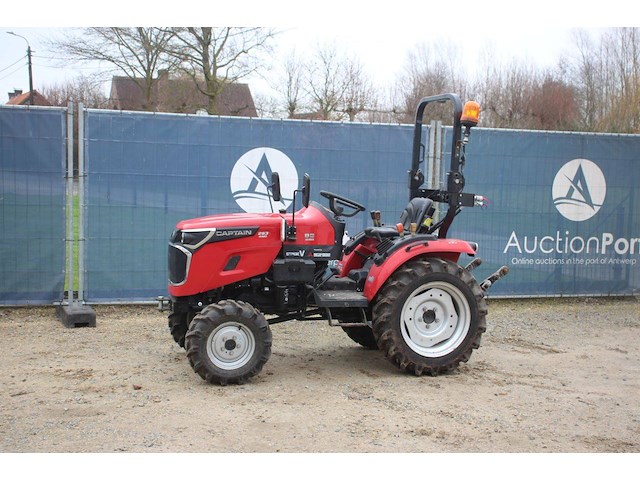 Minitractor captain 263 4wd diesel 24.5pk 2021 (marge) - afbeelding 1 van  1