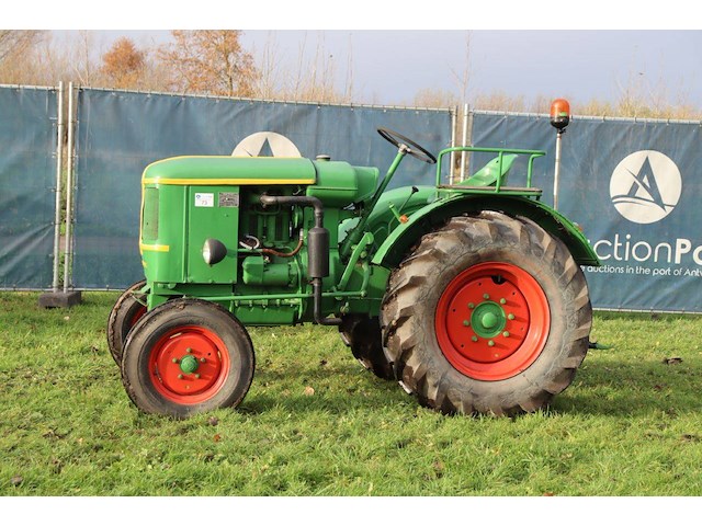 Minitractor deutz f2l514 diesel 28pk 1952 (marge) refit oldtimer - afbeelding 1 van  1