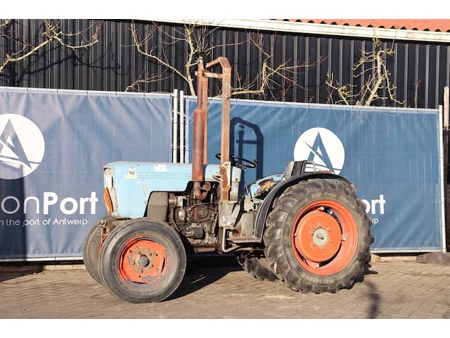 Minitractor eicher 3705/74 diesel 30pk - afbeelding 1 van  1