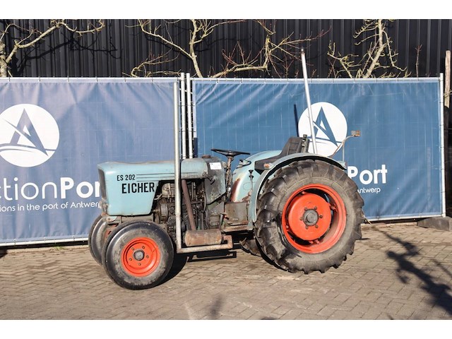 Minitractor eicher es 202 diesel 30pk - afbeelding 1 van  1