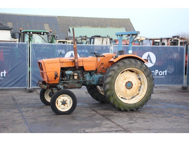 Minitractor fiat 615 diesel 45pk - afbeelding 1 van  1