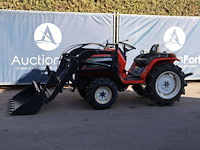 Minitractor hinomoto cx18 diesel met voorlader