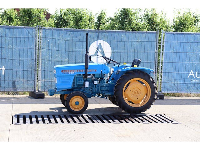 Minitractor hinomoto e18 diesel 18pk - afbeelding 1 van  1