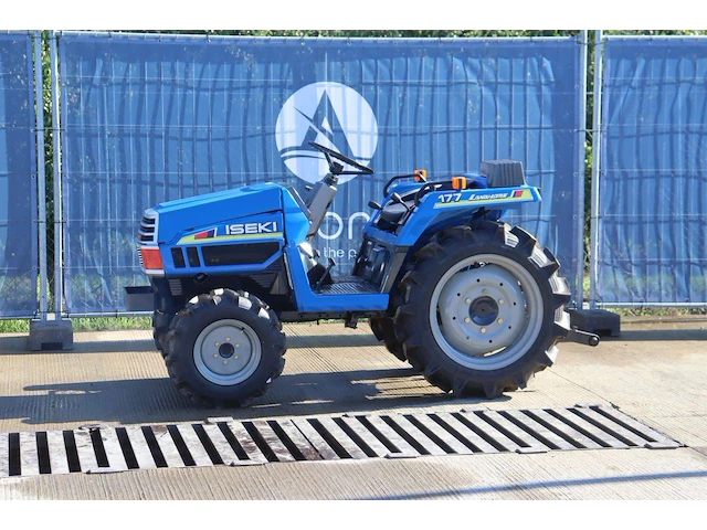 Minitractor iseki landhope 177 diesel - afbeelding 1 van  1