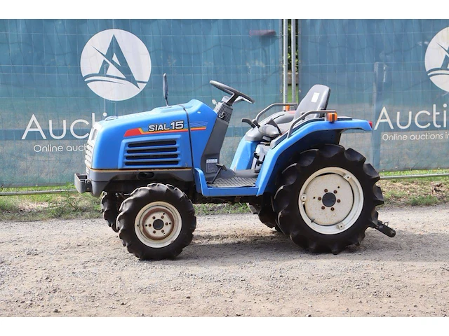 Minitractor iseki sial 15 diesel 15.5pk - afbeelding 1 van  1