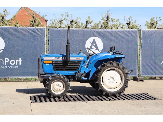Minitractor iseki te3210 diesel 21pk (marge) - afbeelding 1 van  1