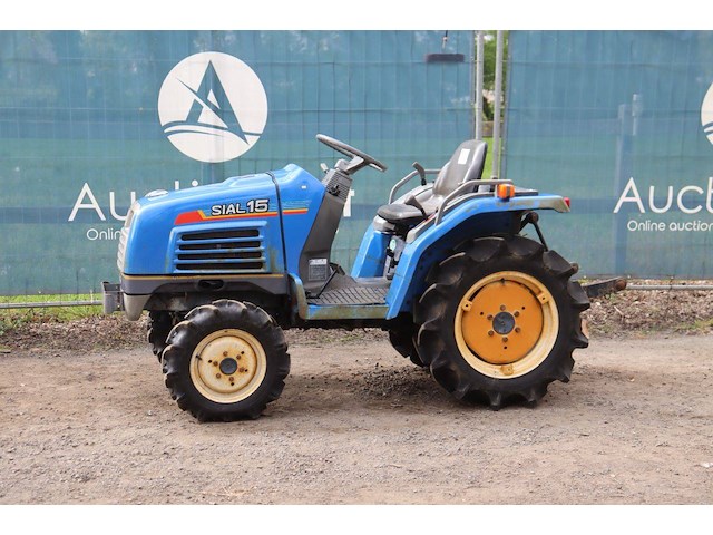 Minitractor iseki tf15f diesel 15pk - afbeelding 1 van  1
