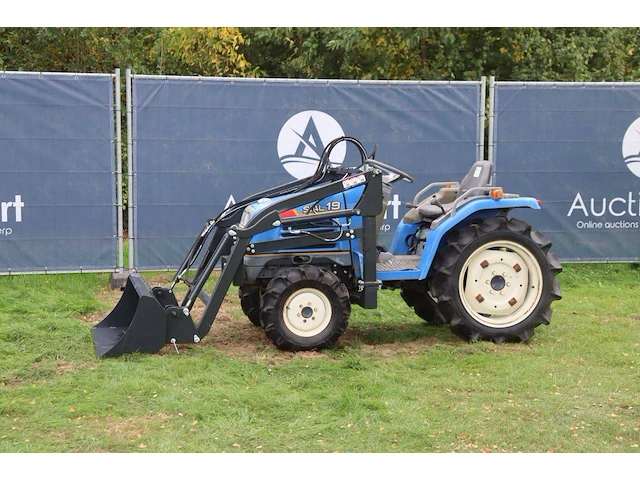 Minitractor iseki tf19f diesel 19pk met voorlader - afbeelding 1 van  1