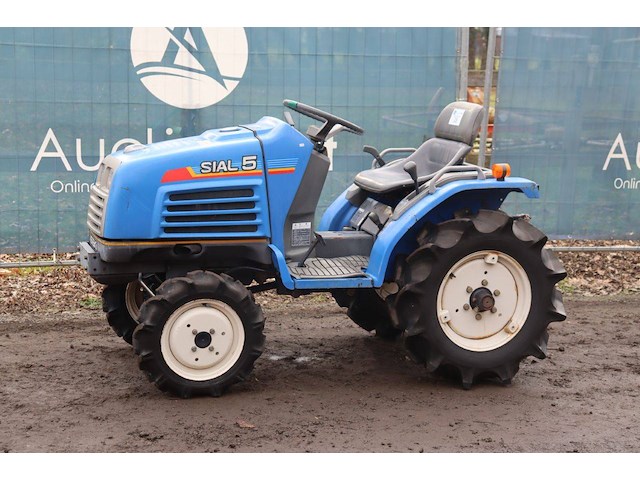 Minitractor iseki tf5f diesel 18pk - afbeelding 1 van  1