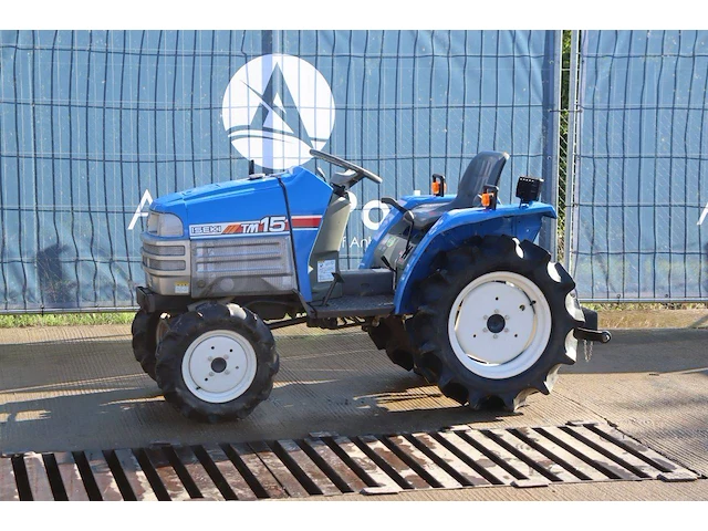 Minitractor iseki tm15f diesel 14.6pk (marge) - afbeelding 1 van  1
