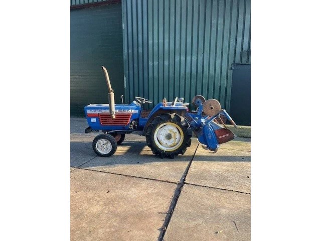 Minitractor iseki tu2100 diesel 21pk met grondfrees - afbeelding 1 van  1