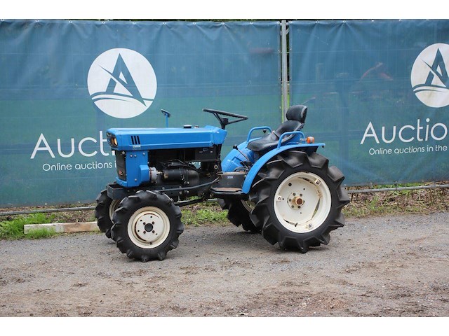 Minitractor iseki tx 1500 diesel 14.8pk - afbeelding 1 van  1
