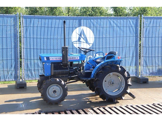 Minitractor iseki tx1510fdt diesel 15pk - afbeelding 1 van  1